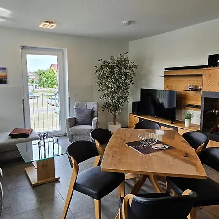 Park-apartment Scharmuetzelsee 10 *